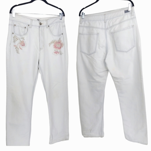 tokyo Darling Denim - TOKYO DARLING Aeropostale High Waist Boyfriend White Embroidered Jeans S…